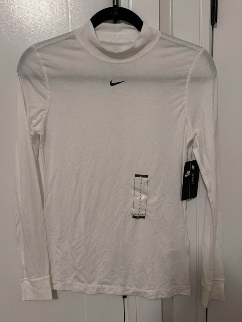 Nike white long sleeve turtleneck top